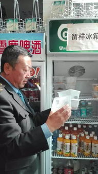 市食药监局与市旅游局联合开展旅游市场餐饮食品安全检查·排查安全隐患32处 服务检测提升消费信心